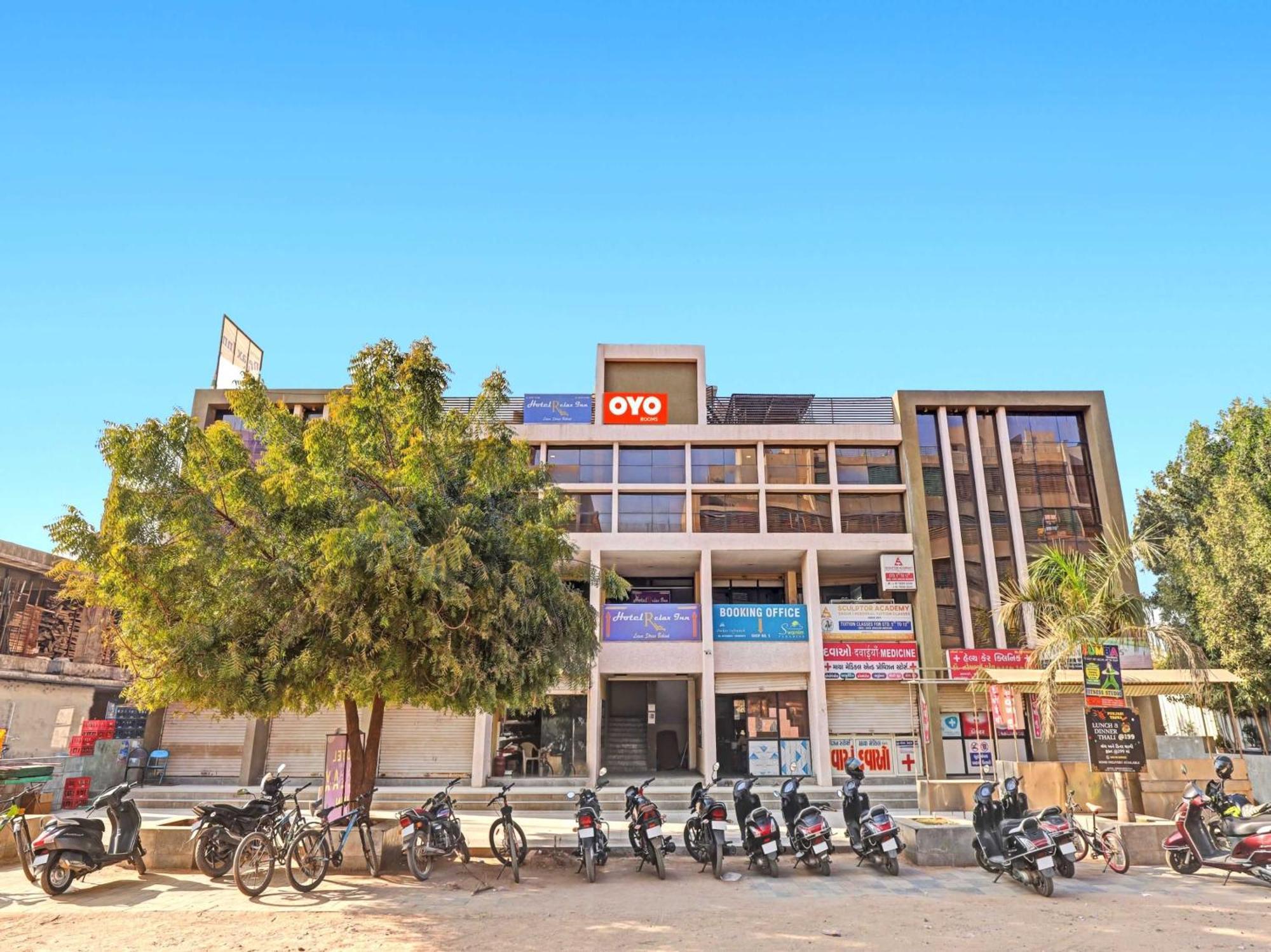Fabhotel Relax Gandhinagar Dış mekan fotoğraf